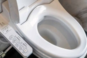 海外「なぜ日本のスマートなトイレは他の先進国に普及していないんだ？？」