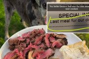 【海外】テキサスロードハウスの従業員が犬の最後の食事のために尽力した感動のストーリー