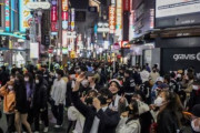 【悲報】韓国人「日本の製薬会社が韓国で丸太を募集！」→「日本はまだ韓国を植民地と思っている様だ」　韓国の反応