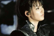 BABYMETALとB’zの松本孝弘のずっ友写真　“すぅともあが1番キュートだ”　【海外の反応】