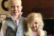 6歳少年が猛犬に襲われた妹を救出！ 顔に残された痛々しい傷跡が死闘を物語る...