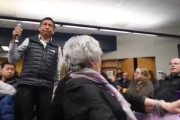 海外「学校で息子が虐められていることを話すメキシコ人に対し、メキシコにいれば良かっただろと言う白人」
