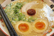 「吸血鬼は絶対に食べられない！」東京新橋のマッチョなラーメン店 海外の反応