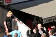 海外「トルコで日本人が子猫5匹を食べて捕まる。日本には猫を食べる習慣があると主張」