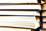 アマゾンで27冊の本を注文した人…届いたものを見て途方に暮れる