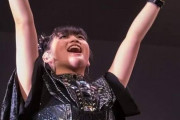 BABYMETALは、Girls Planet 999に参加して辞めちゃうから百々子を磔にしたのかな？　【海外の反応】