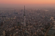 【画像】韓国人「東京を上空から一望した風景写真がマジでヤバ過ぎた‥」→「地平線まで広がる街並み‥（ﾌﾞﾙﾌﾞﾙ」