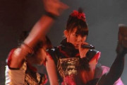 BABYMETALがモスクワのショーでプレイバックを使った瞬間　【海外の反応】