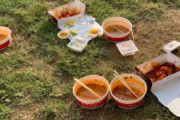 韓国人「韓国は後進国なのですか？」韓国市民が集まった公園に、ゲロやゴミ、残飯が散乱‥韓国人の民度が話題に　韓国の反応