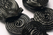 海外「リコリス菓子って白人だけが食えるキャンディなのか？」