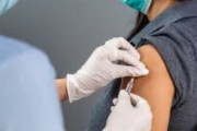 海外「ファイザーとモデルナ社のワクチンで2021年にパンデミックは終わるそうだ」