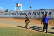 【世紀末】ブラジル刑務所で暴動、受刑者の頭を切り落としサッカーをするギャングの姿も・・