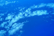 外国人「飛行機から見えた日本の謎の島、これはどこなの？」