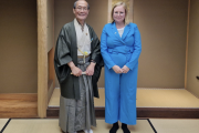 海外「どんだけ日本が好きなんだ…」 日本視察で炎上したばかりの仏国会議員が再び日本視察に