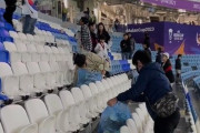 【サッカー】韓国人「スタジアムでゴミ拾いする韓国ファンが称賛された！」…日本「あれは日本の文化」