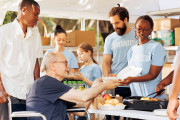 【海外】「SNAP支給遅延中に無料で食事をゲットする方法」