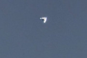 【海外】ロサンゼルス上空に現れた謎のV字型物体とは？目撃情報続出中！