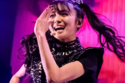 海外のBABYMETALファン：“ブラッド・ピットはハゲてるらしい”　【海外の反応】