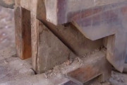 外国人「これが92年前の日本家屋の木組み、釘を使ってないんだぜ」