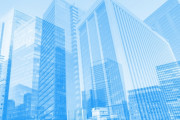 「欧米人」日本経済は2014年以来最速で縮小してます。