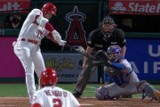 大谷、43号3ランHR！！ 海外「この男、昨日100球以上投げたんだぜ」「彼はMVPでもサイ・ヤングでもなく、野球の神様」「アニメや漫画のキャラクターでも彼ほど優れた者はいない…」