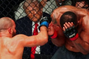 韓国人「トランプ大統領、イランとの停戦交渉決裂中にUFC観戦」と報じられ批判殺到