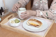 海外「前向きに生きようと思った」　日本のサラリーウーマンの一日に対する海外の反応