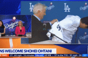 韓国人「これが大谷効果！」アメリカ人も大谷に熱狂！ＬＡで大谷のユニフォームが飛ぶように売れてしまう‥ﾌﾞﾙﾌﾞﾙ　韓国の反応