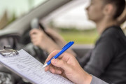 日本での運転免許取得の難易度について外国人に尋ねた結果（海外の反応）