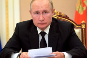 ９０年代に生活苦のプーチン大統領が行っていた仕事に海外興味津々！（海外の反応）