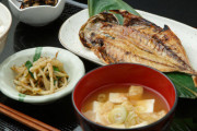 中国人「日本食がヘルシーだと思ってる人が多いのはなぜなのか？塩分も油もメチャクチャ多いんだけど…」　中国の反応