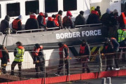 海外の反応　「入国一人につき一人出国」政策でフランスに強制送還された移民、わずか29日後に戻って来る！–イギリス