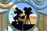 「ディズニーの成長が凄まじいので『未来の年表』を作ってみた…」恐ろしさを感じる未来予測