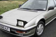 【海外の反応】1989年式のホンダプレリュードはヘッドライトが最高！