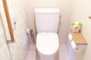 海外「日本のトイレにあるやばい注意書き」こんなこと書かれてたらベンツを買いに来たのか勘違いしそうだな