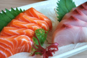 外国人「何度食べても刺し身が気持ち悪い、何でみんなこれ食べるの？」