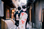 海外『日本人やからじゃなくてその人に魅力があるだけやろ』日本人女性が安っぽく見えない理由という動画にコメント欄が白熱