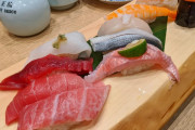 海外「美味しそう！」羽田空港の寿司に海外興味津々！（海外の反応）