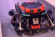 【海外】「日本は本当にユニークな国だw」日本が開発した下水道点検用のクモ型ロボットに海外驚愕！