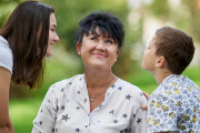 【海外】「子どもとの絆を深める！専門家が勧める6つの親子コミュニケーション術」