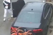 妻子を乗せて車で出かけようとした夫が…とても残念なミスを犯す