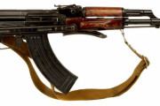 （おそロシア）小学生100人超がAK47の分解・組み立て競争（海外の反応）