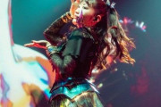 マルチメディアクリエイターとBABYMETALのFrom me to uのコラボ　【海外の反応】