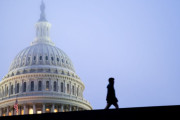 米：つなぎ予算成立失敗し米政府機関閉鎖はほぼ確定…米国債格下げの恐れ[海外の反応]