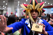 【悲報】遊戯王大会、体臭で出禁続出→海外「コナミも大真面目に対策済み」