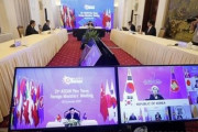 【韓国】日本外相、福島水産物の輸入規制撤廃を要求
