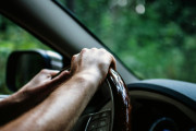 ジャスティン・ティンバーレイクが飲酒運転で逮捕される