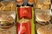 アメリカ人「お前ら普段マクドナルドでどんな注文してるんだ？」