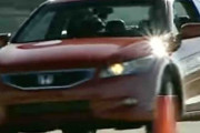 【海外の反応】2008年式のホンダアコードクーペはクールで速いクルマだった！