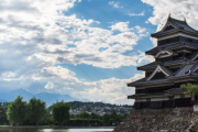 えっマジ！？今、海外旅行者が日本でかつてないほど多くのお金を使ってるらしいｗｗｗｗｗｗｗどこの国も日本好きすぎだろ･･･　海外の反応